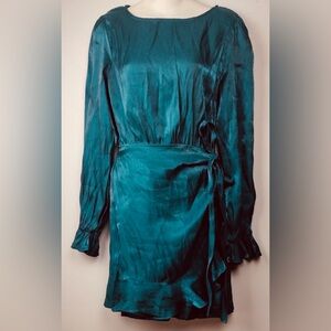 NWT•Heart & Heels XL Juniors Teal Satin Long Sleeve Wrap Mini Dress